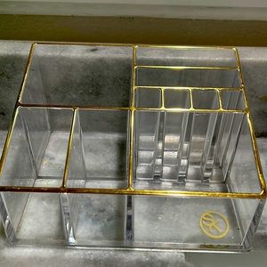 This $15 make up holder. It holds everything, from lipstick to blush!